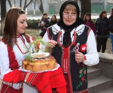 Посрещане на Баба Марта